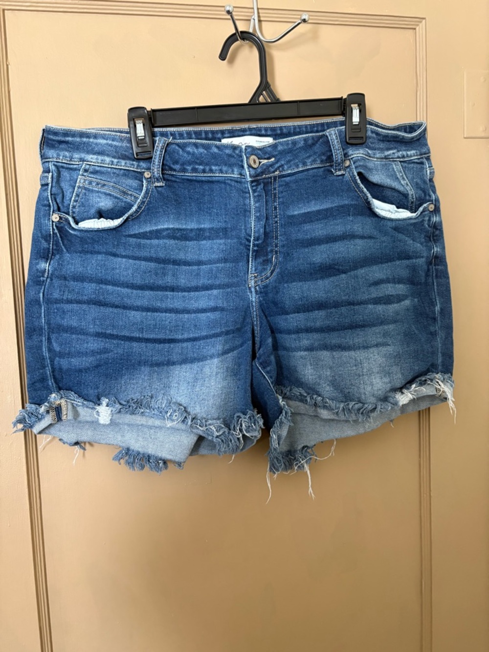 KanCan shorts